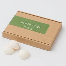 Load image into Gallery viewer, Wax Melts - Winter Pine and Eucalyptus
