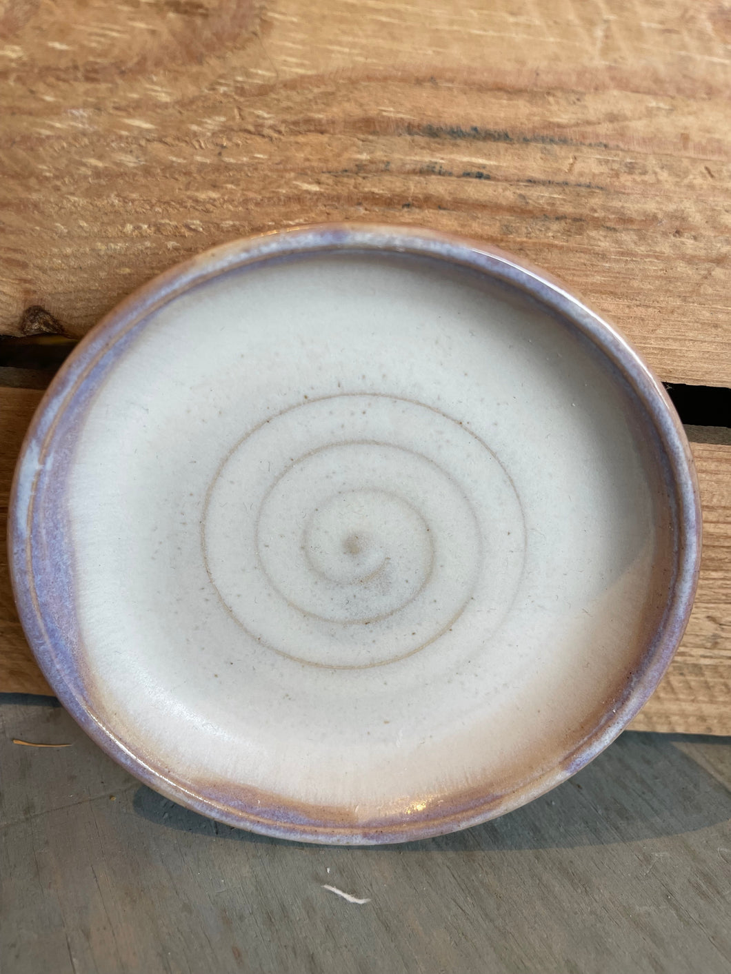 Ceramic soap dish - lilac glaze