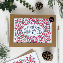 Load image into Gallery viewer, Lomond Paper Co Merry Christmas Pink + Red Berries 8 Cards
