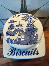 Load image into Gallery viewer, Vintage Blue Willow biscuit jar
